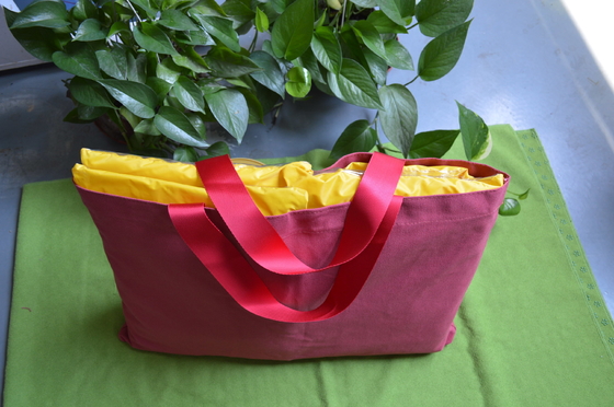 کیسه خرید یکبار مصرف 10 گرمی تا 250 گرمی غیر بافته / PP / پنبه